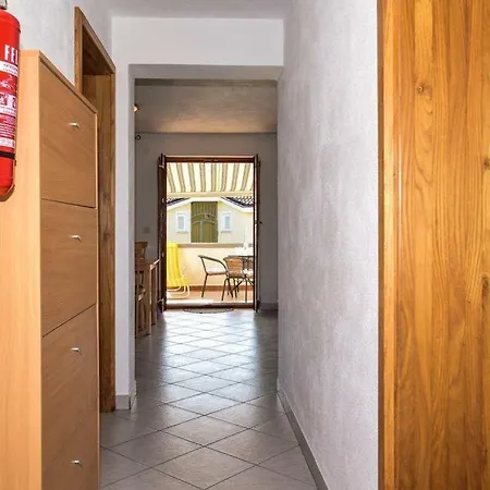 Apartment Drage 17392a