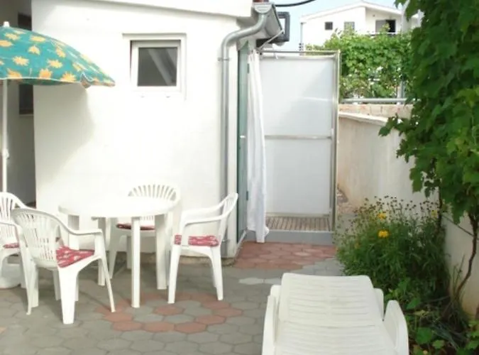 Apartment Drage 17392a